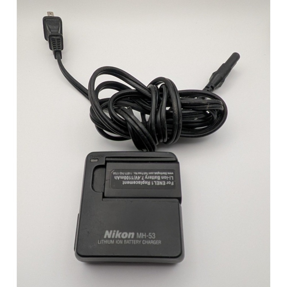 Nikon Battery Charger Unisex OS Black Good MH-53 EN-EL1 Li-ion with Cord